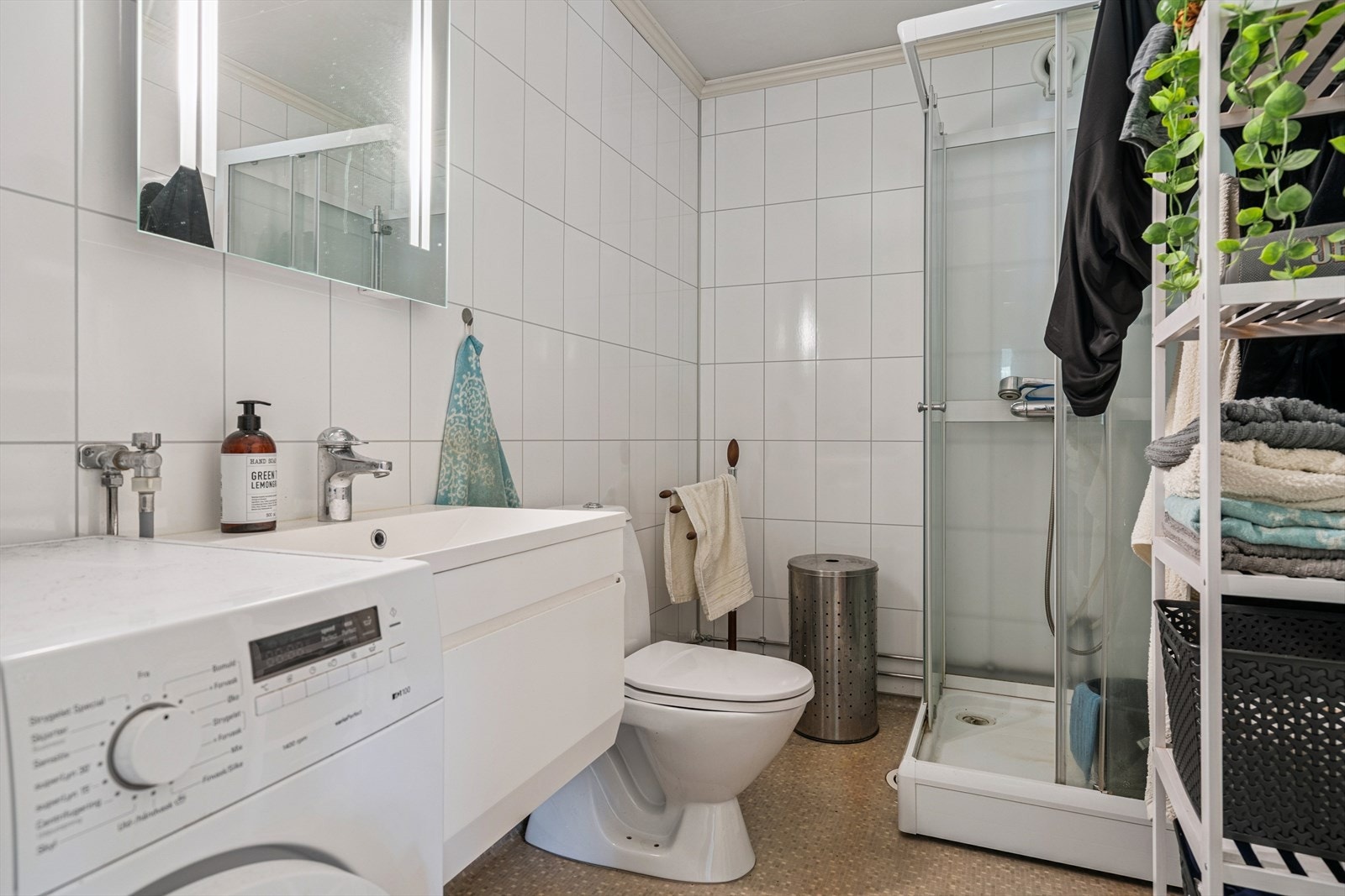 Bad i utleien. Galleribilde