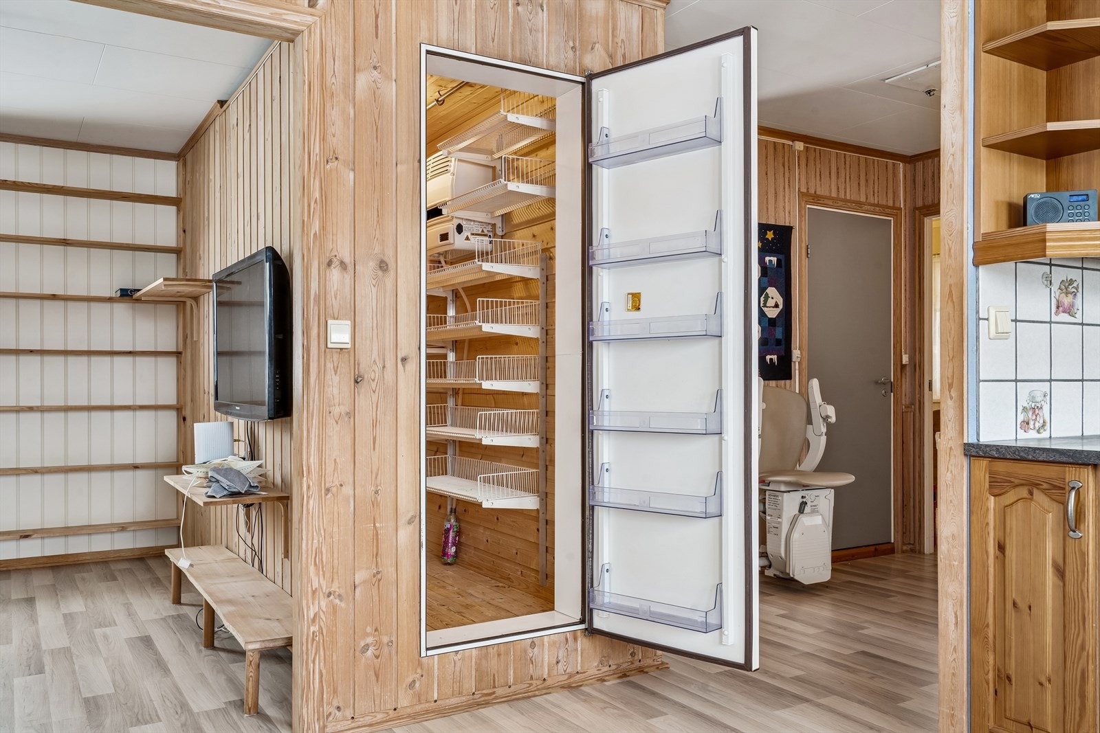 Kjølerom, tvstue, gang Galleribilde