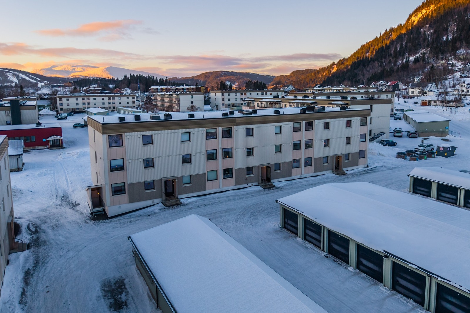 EIE Eiendomsmegling v/ Herman Fagernes har gleden av å presentere Engveien 7A! Foto: Kathinka Herbst v/ Vaajmoe AS Galleribilde
