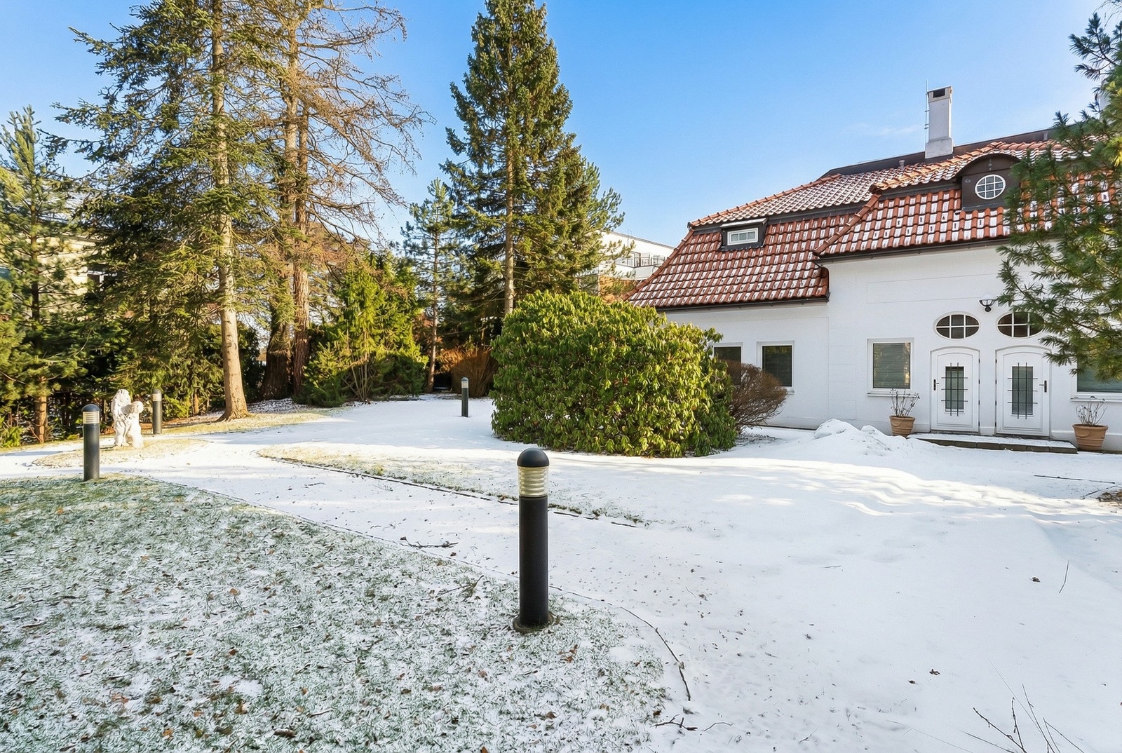 Lyssetting/sol i foto er redigert med AI og det tas forbehold om eventuelle feil. Galleribilde