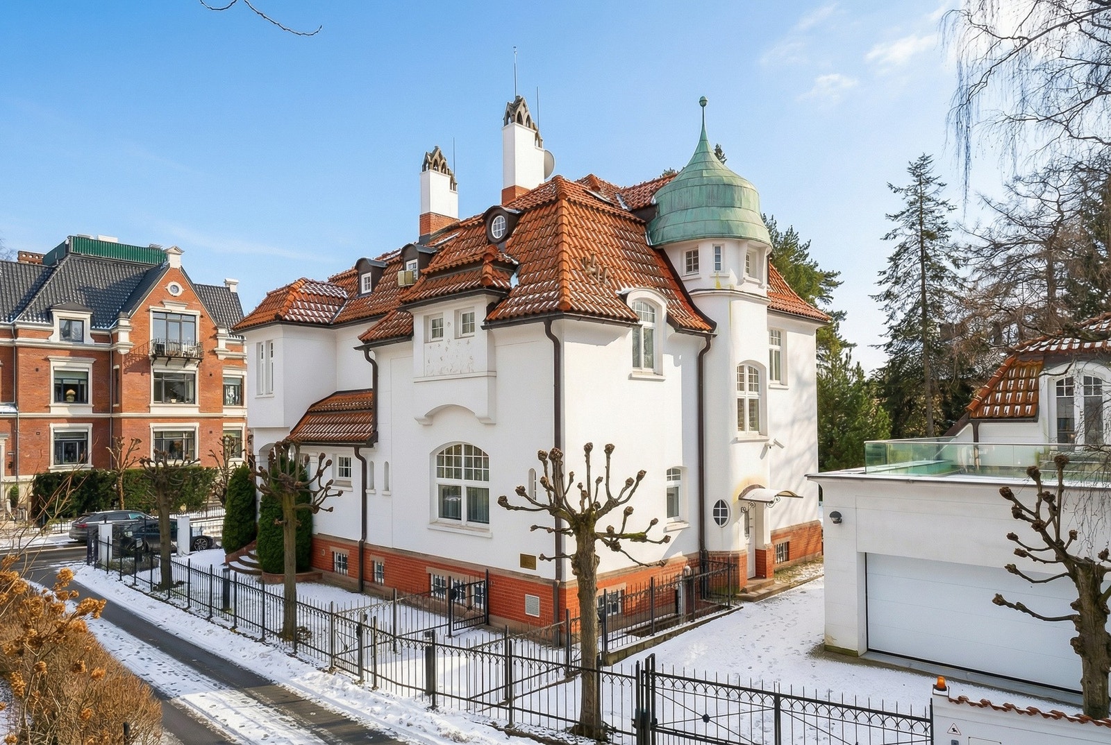 Lyssetting/sol i foto er redigert med AI og det tas forbehold om eventuelle feil. Galleribilde