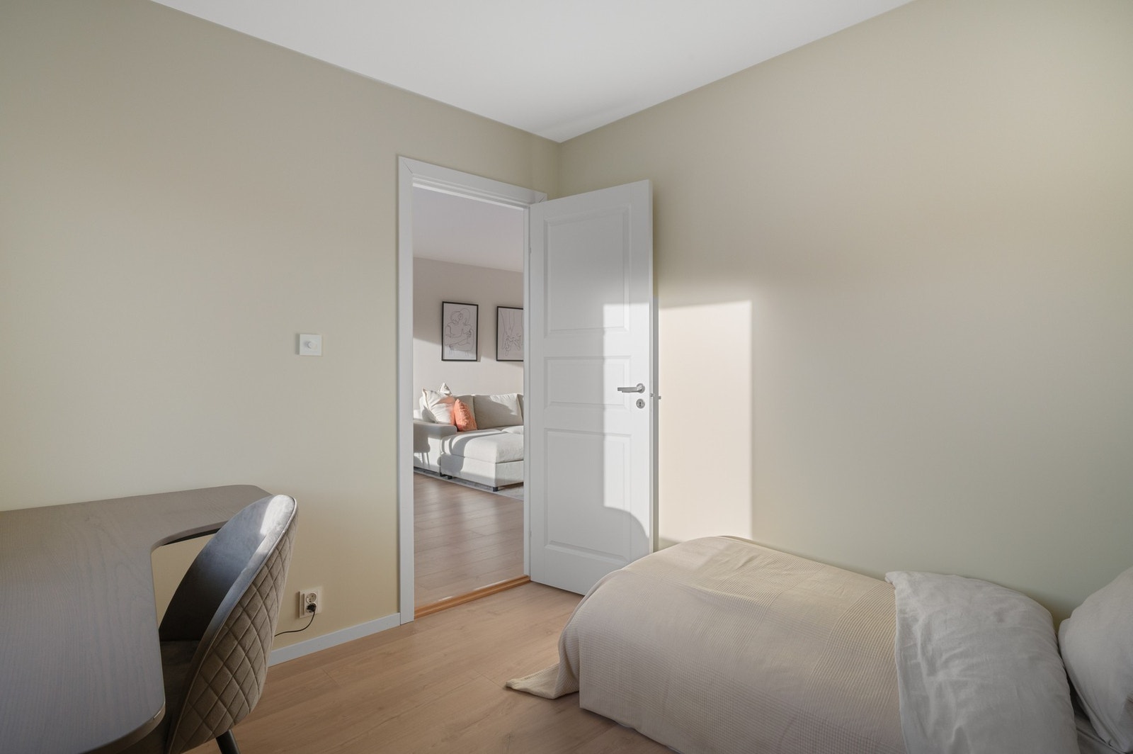 De to andre soverommene måler henholdsvis 7,9 m² og 8,4 m². Galleribilde