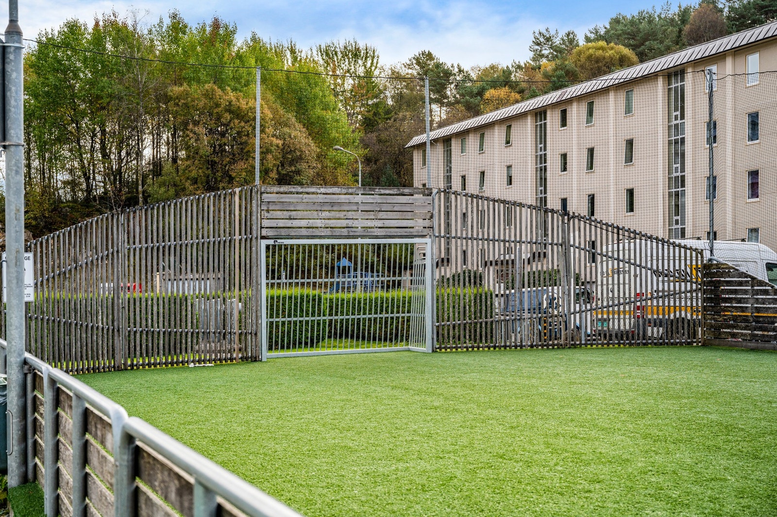 Det finnes også flere ulike aktivitetsarenaer i nærområdet, med flere kjekke tilbud blant annet på Vestkanten. Galleribilde