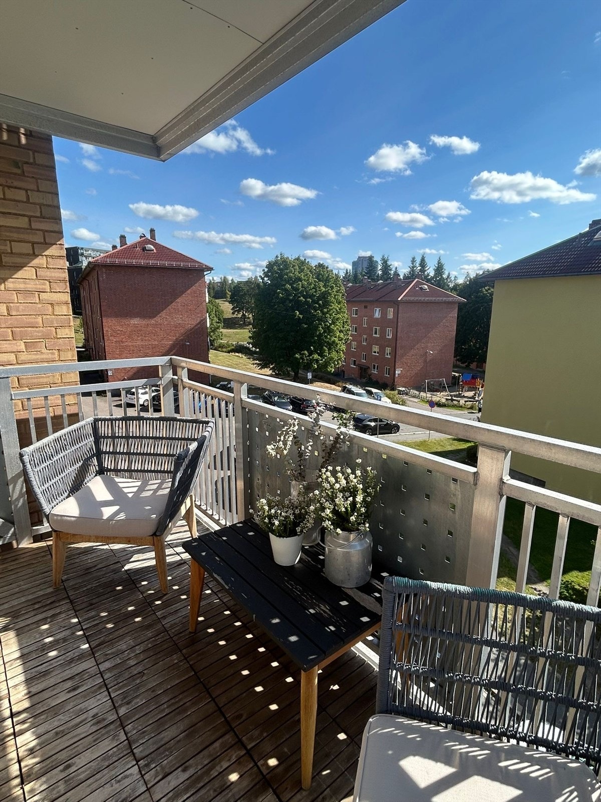 Sommerbilde fra selger. Galleribilde