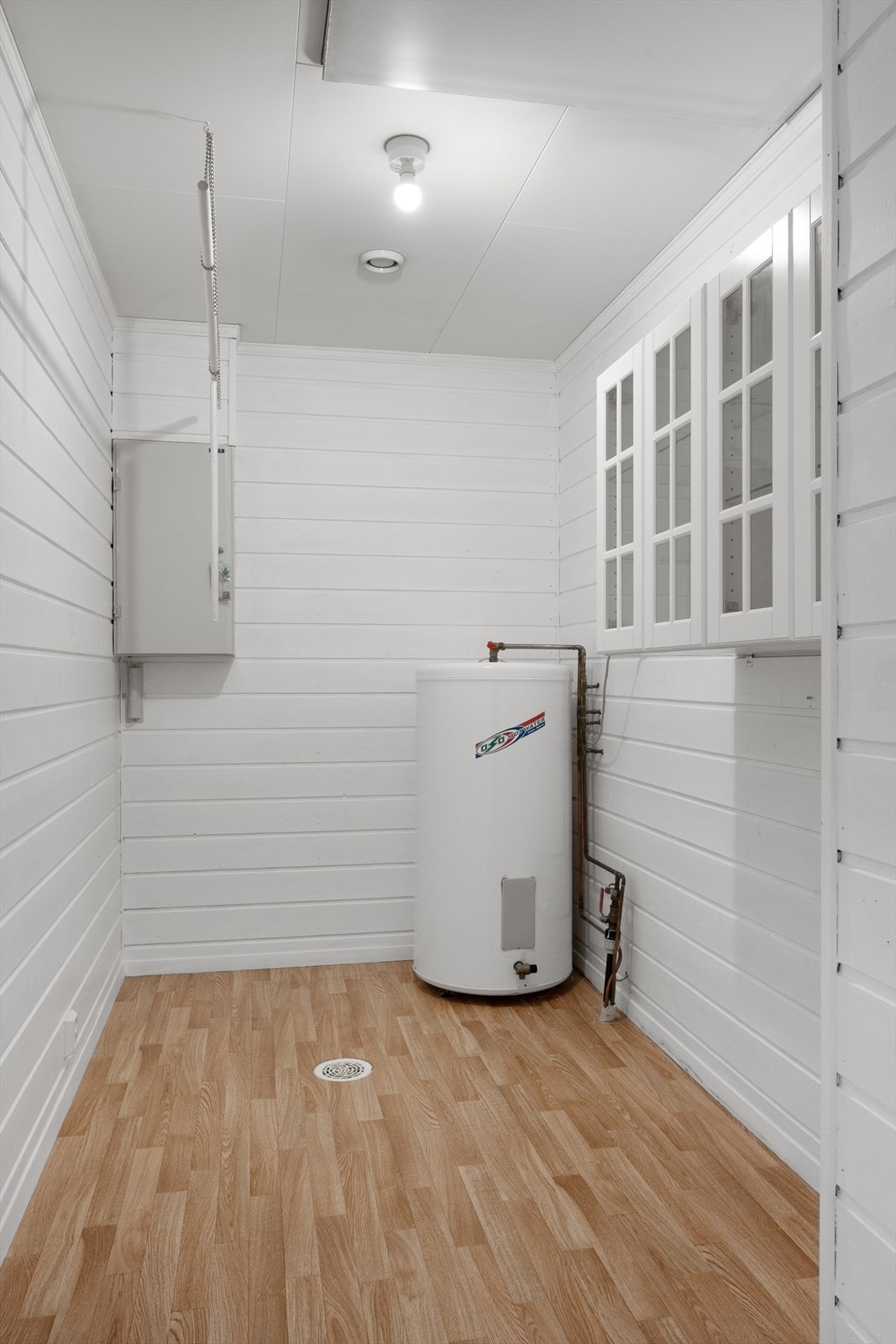 Innvendig bod/teknisk rom - det er lagringsplass i både innvendig og utvendig bod. Galleribilde