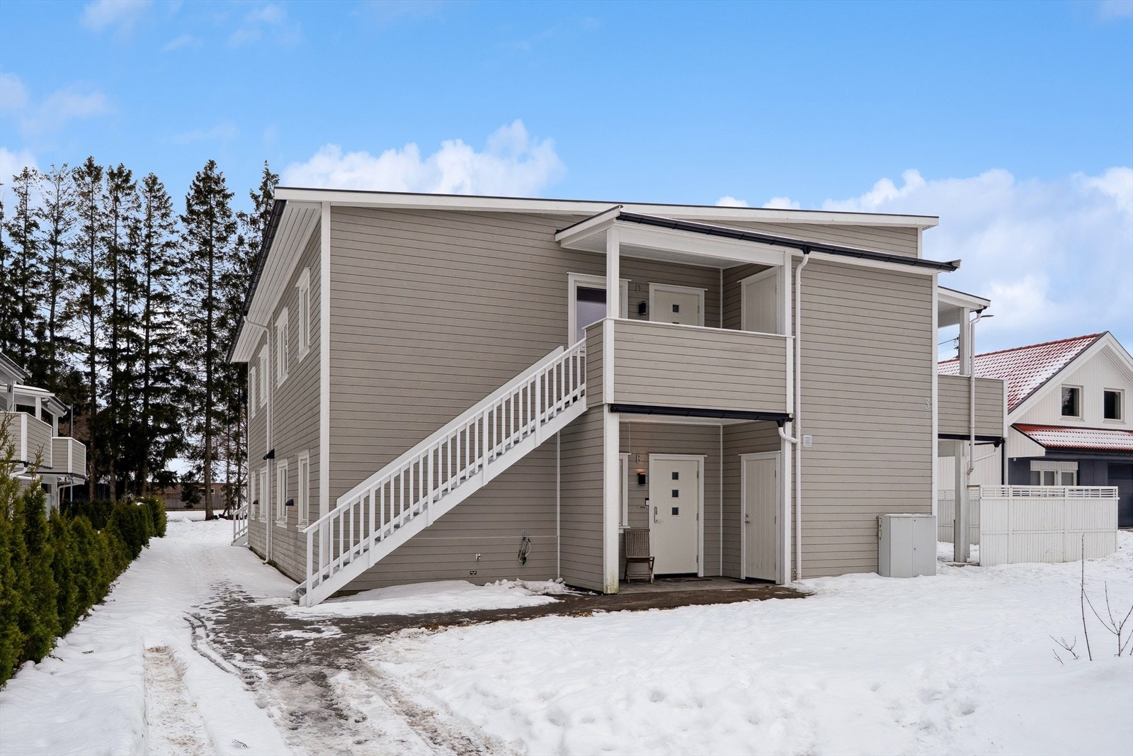 Fasade/entré Galleribilde