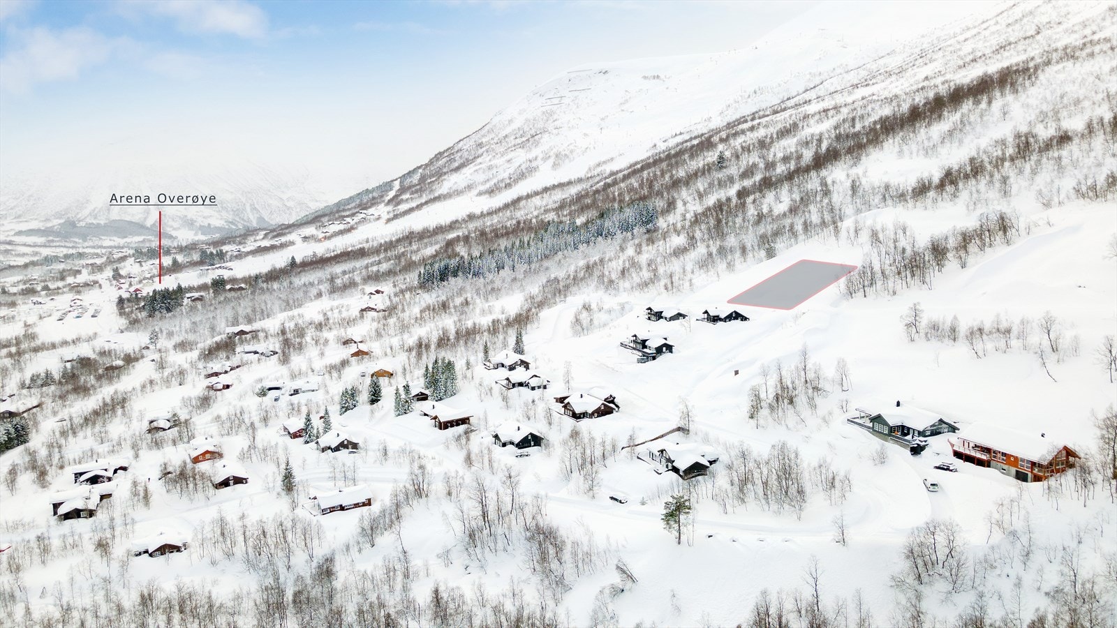 Tomten ligger på Overøye i Fjord kommune. Galleribilde