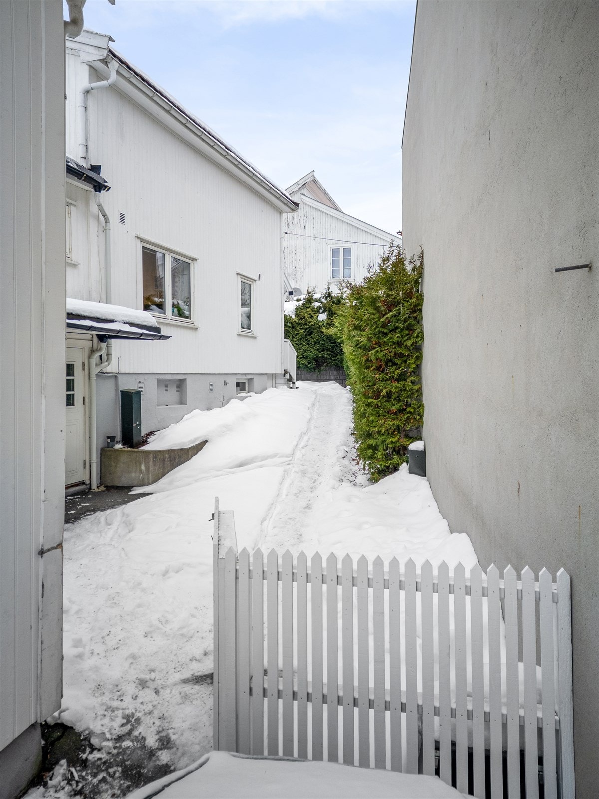 Meget godt kollektivtilbud i form av buss og tog i sentrum. Galleribilde