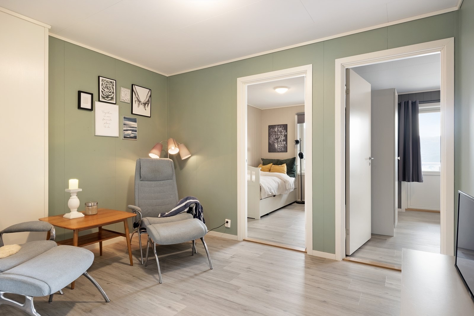 Hallen kan innreiast og nyttast som eit ekstra opphaldsrom. Galleribilde