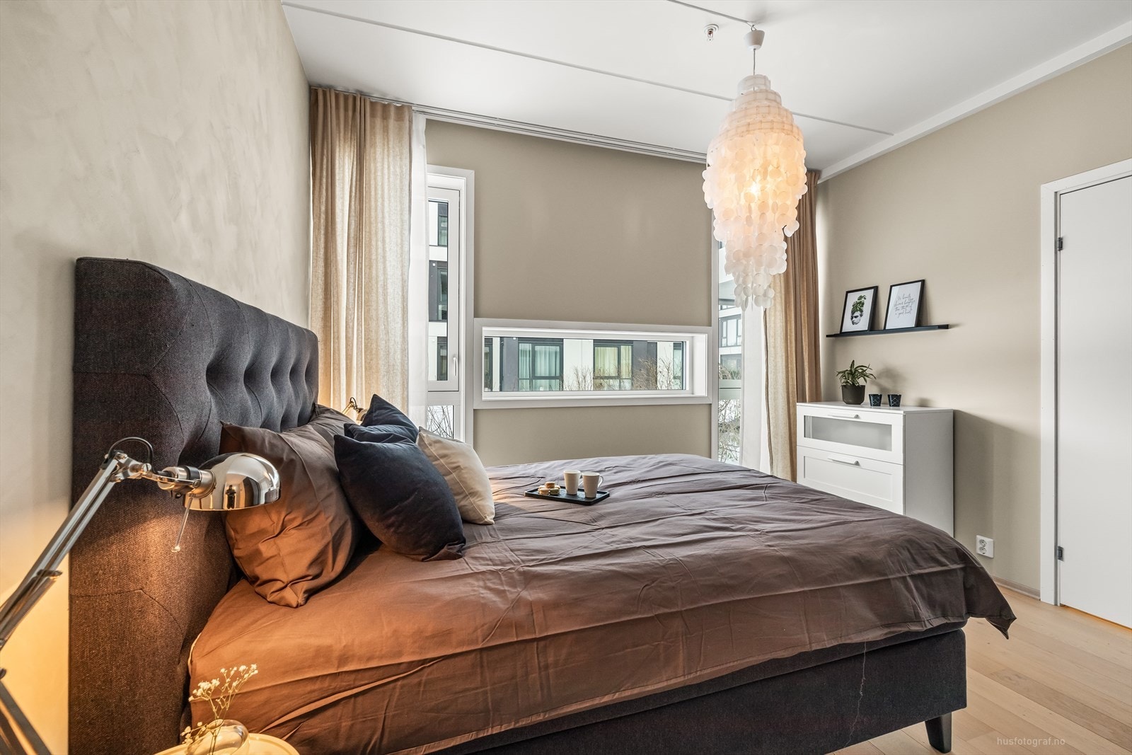 Leiligheten har 2 romslige soverom. Galleribilde
