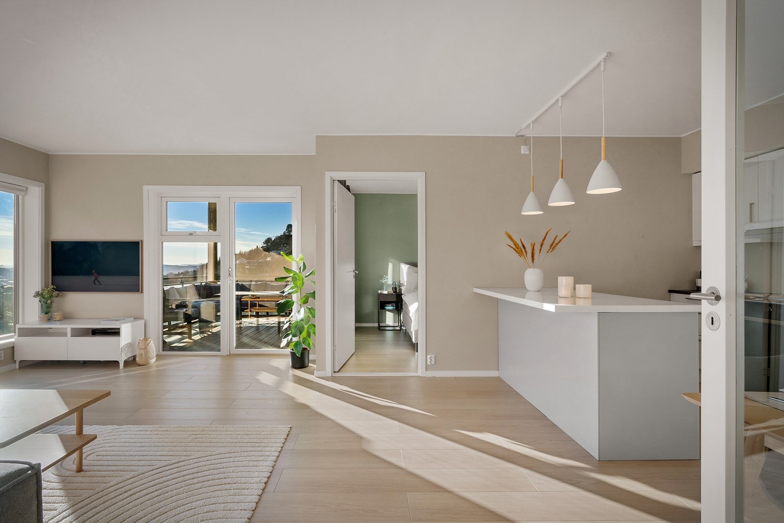 Leiligheten er utstyrt med balansert ventilasjon som bidrar til et godt og jevnt inneklima. Galleribilde