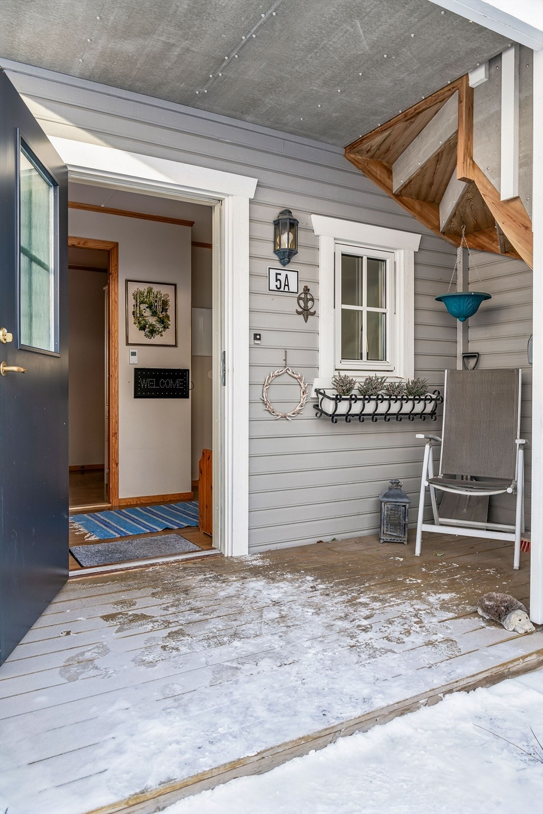 Leiligheten har en praktisk planløsning, alt samlet på ett og samme plan. Galleribilde