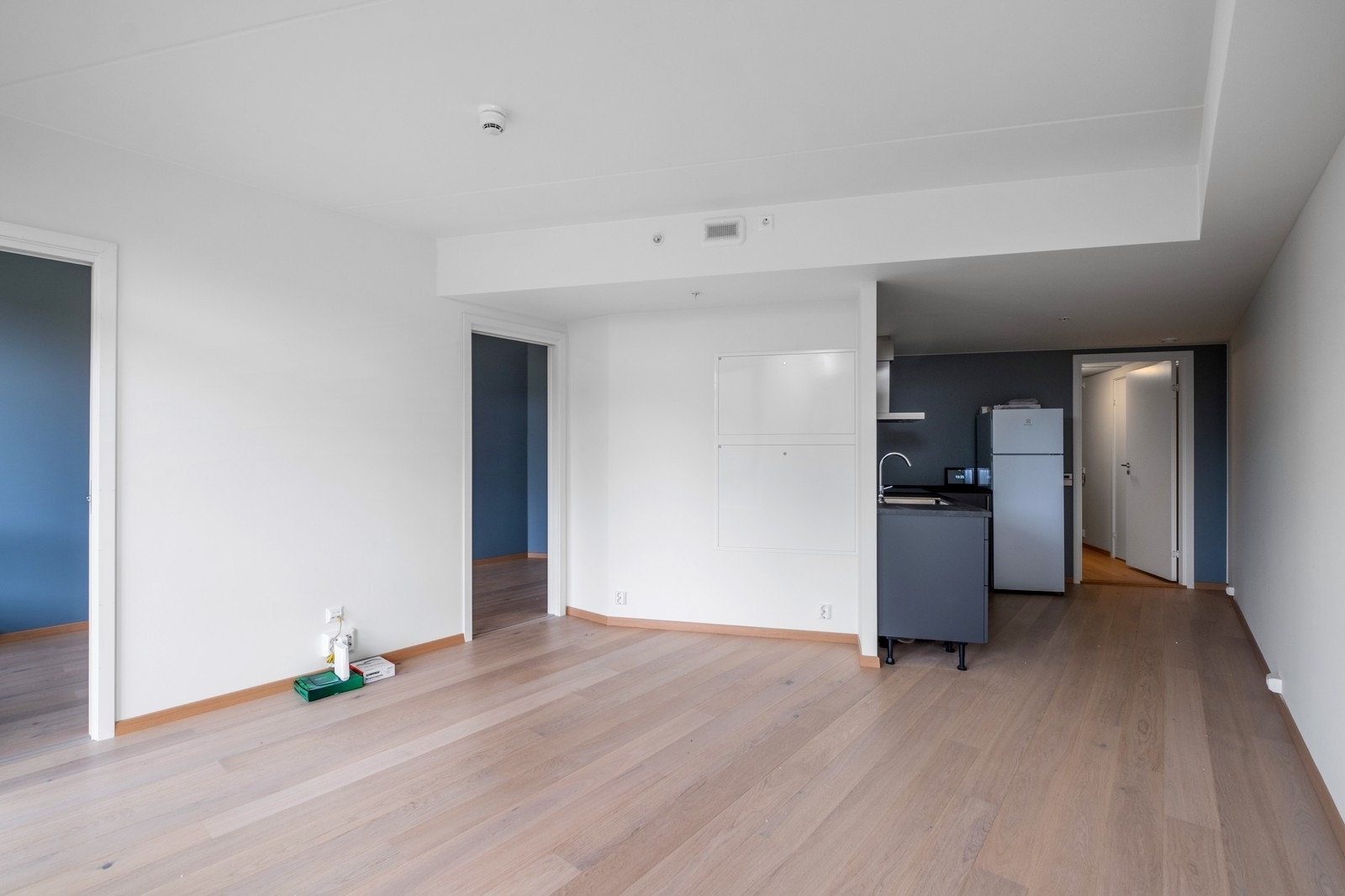 Luftig stue med mange innredningsmuligheter Galleribilde