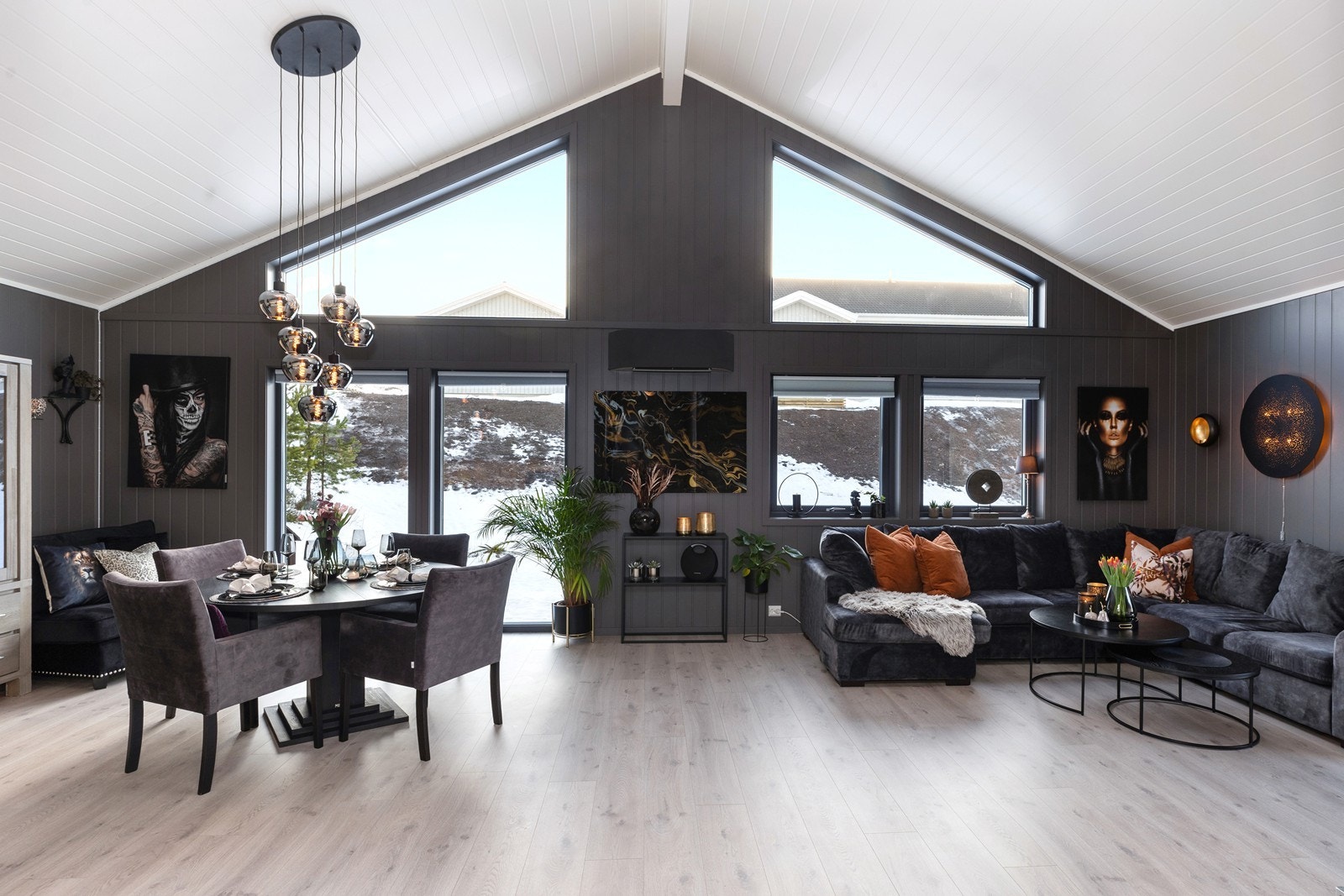 God plass for det naturlige
møblement Galleribilde