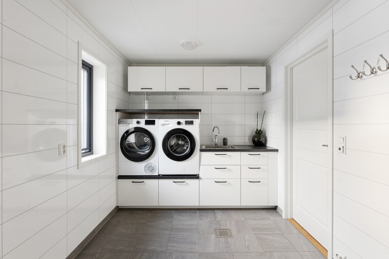 Meget praktisk vaskerom Galleribilde