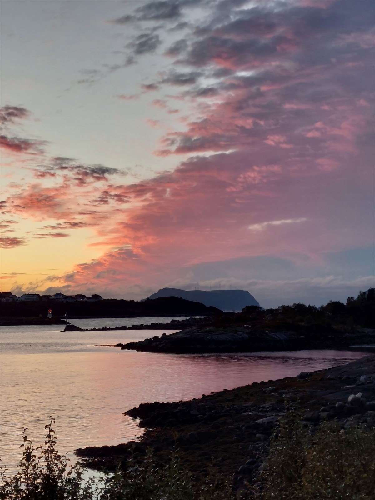 Flotte solnedganger kan nytes fra eiendommen Galleribilde