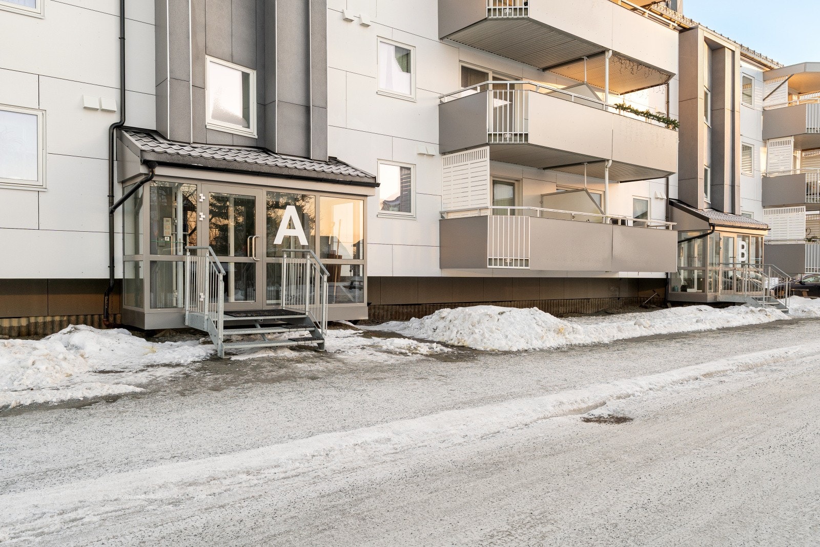 Dette gir et modernisert og energieffektivt bygg med gode kvaliteter og et solid helhetsinntrykk. Galleribilde