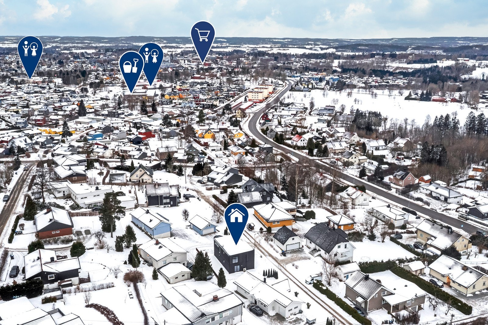 Fra boligen er det kort vei til både skole, barnehage og sentrum! Galleribilde