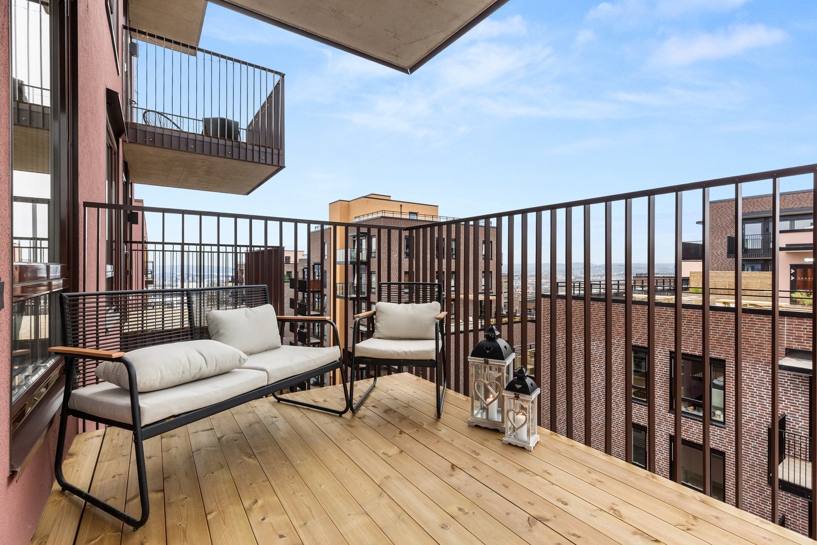 Her får du svært gode solforhold og vestvendt beliggenhet. Galleribilde