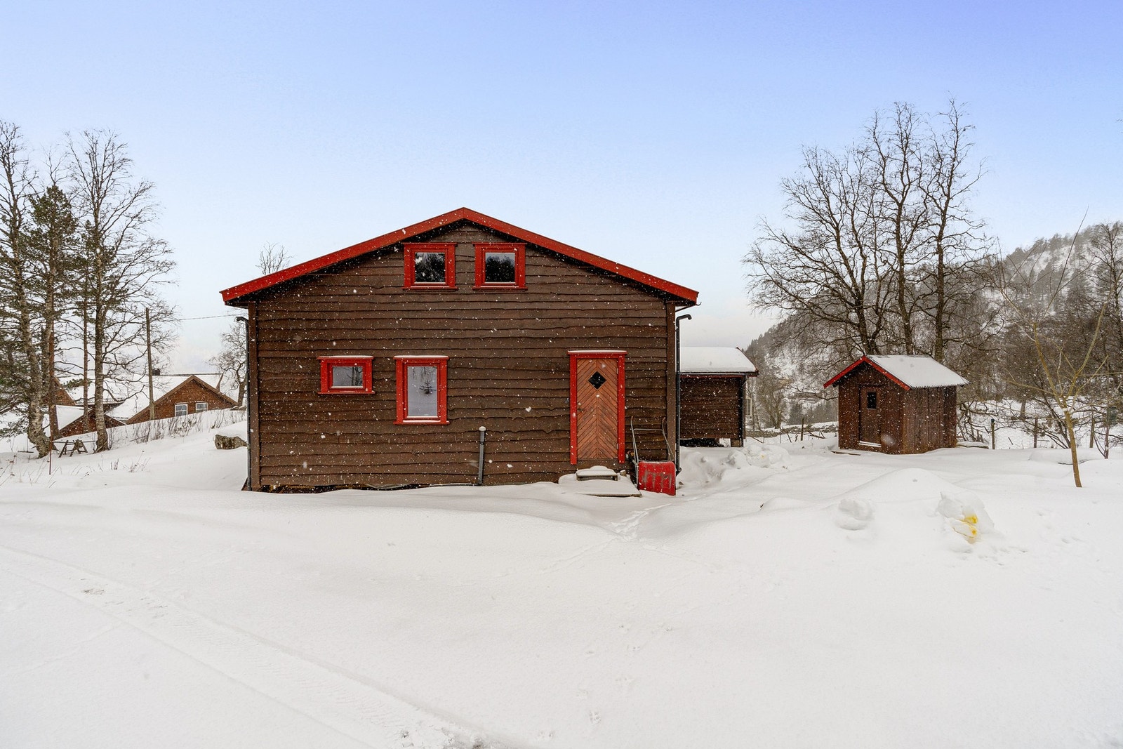 Hytten ble bygget på i 2002 Galleribilde