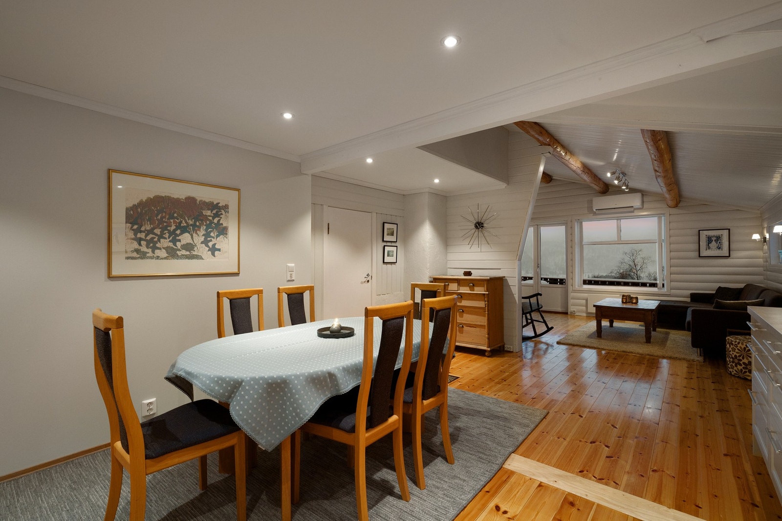 Meget trivelig hytte med ypperlig planløsning Galleribilde