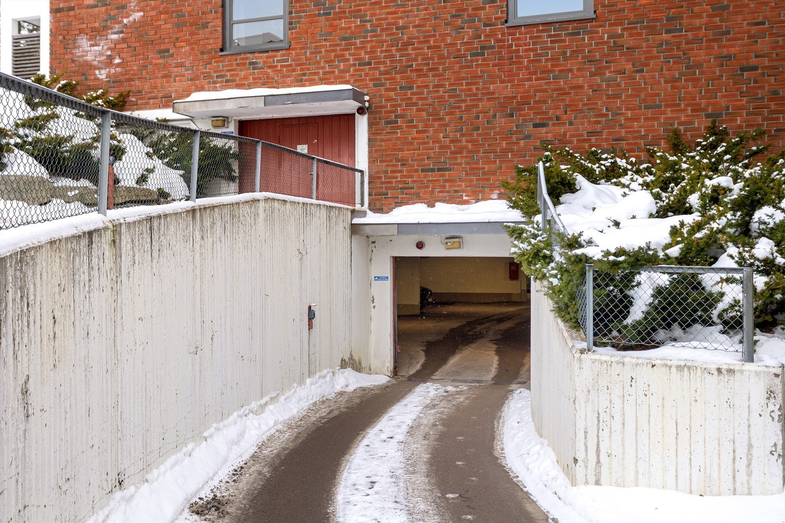 Det medfølger parkeringsplass i lukket garasjeanlegg. Galleribilde