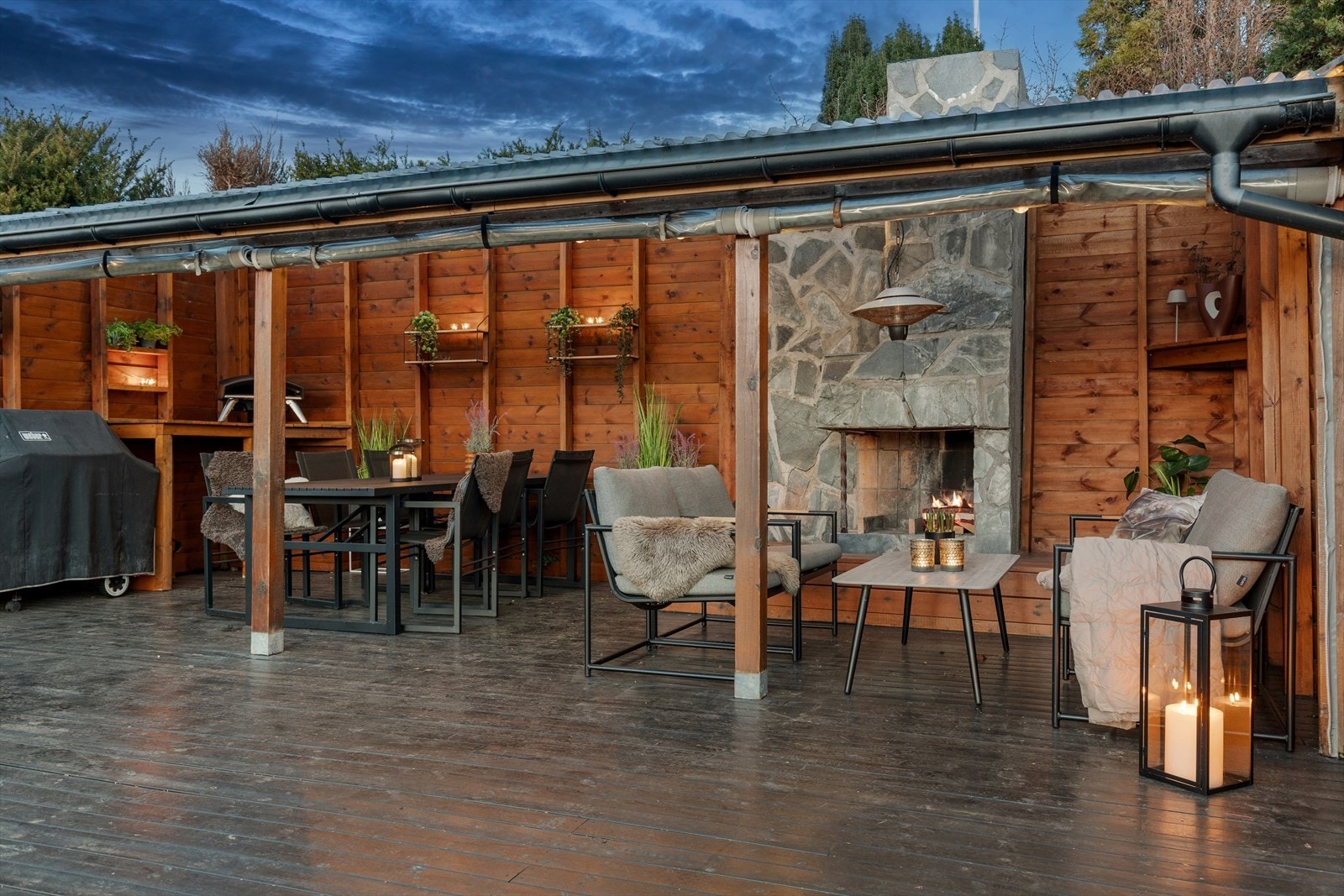 Kveldsfoto. Galleribilde