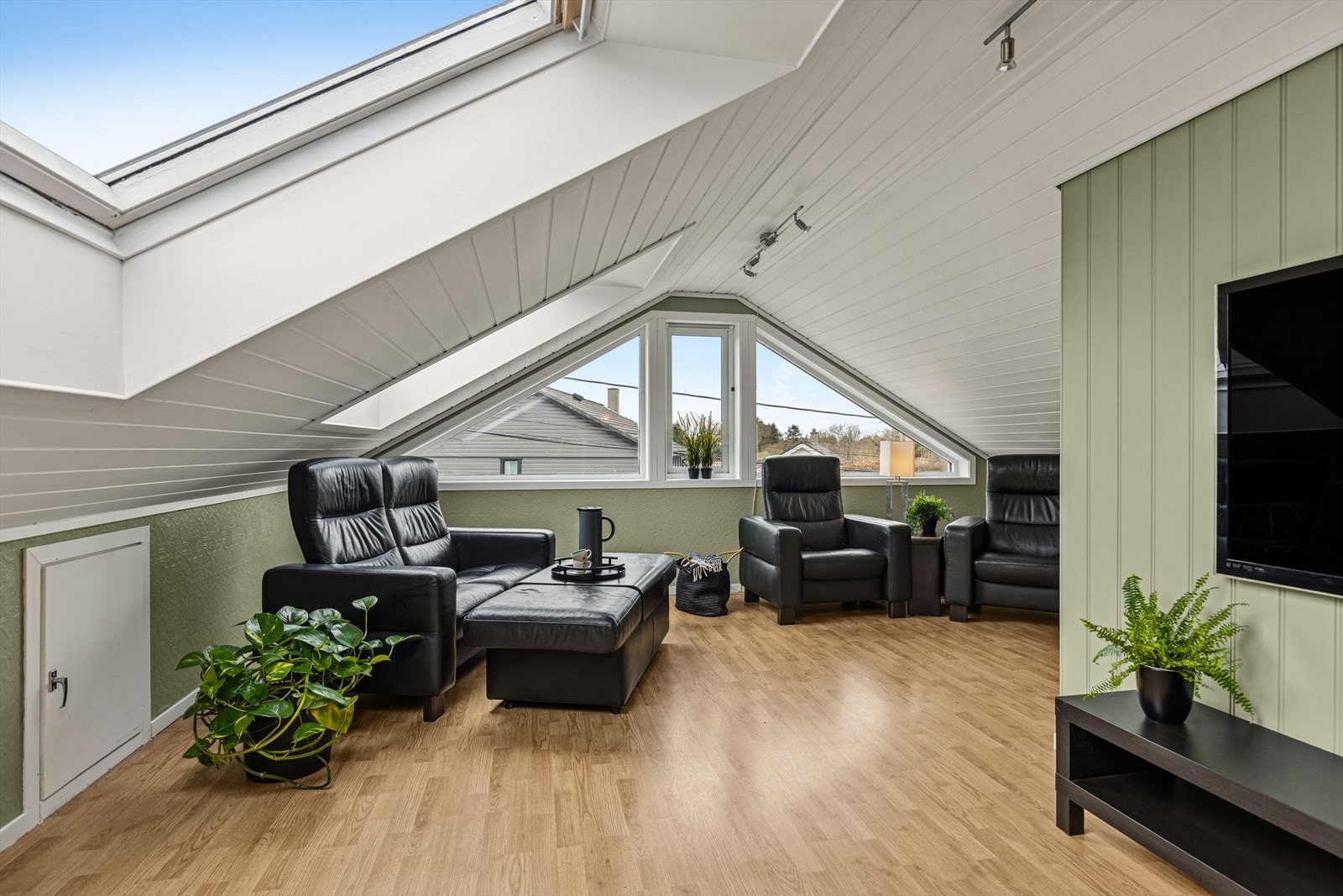 Kjekk loftstue - En ekstra stue kan gi ytterligere spillerom og privatliv for alle i familien. Galleribilde