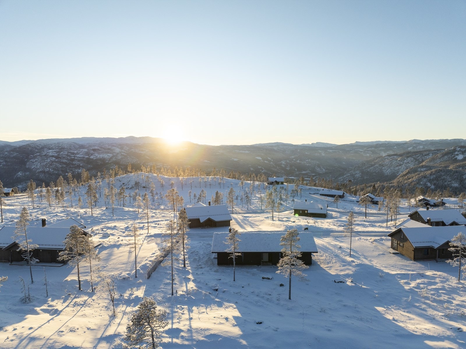 Turufjell er en idyllisk helårsdestinasjon med et bredt aktivitetstilbud Galleribilde