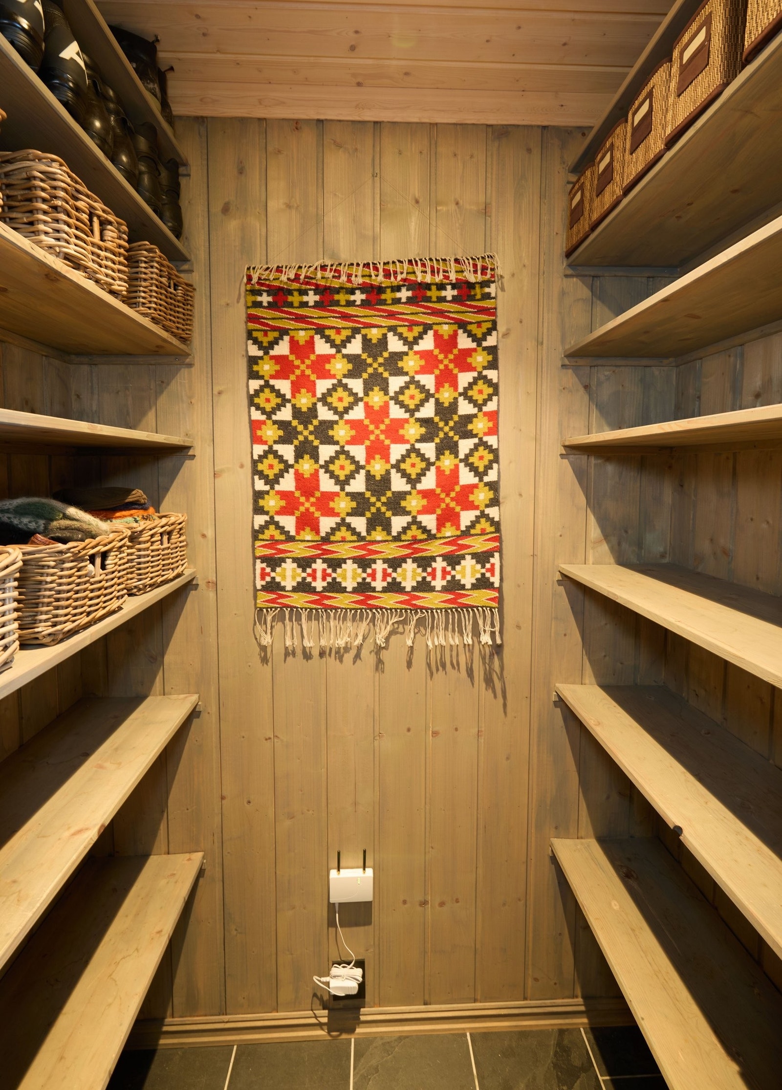 Skohyller til mange par støvler og sko Galleribilde