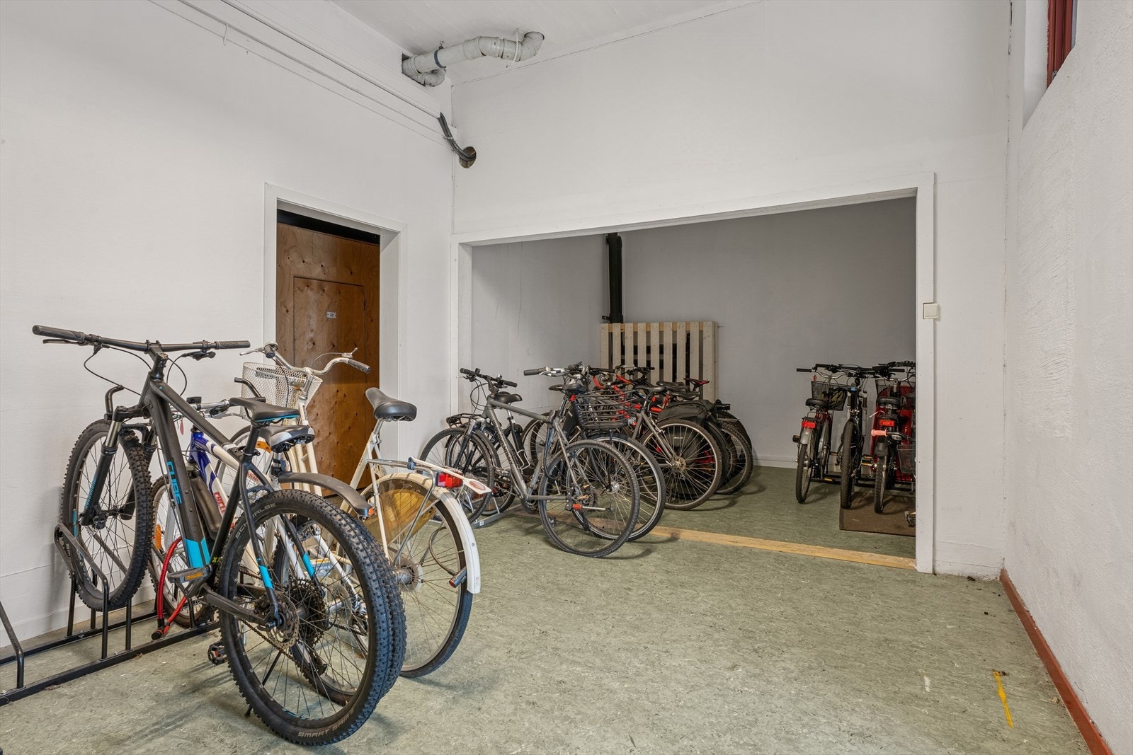 Felles sykkelbod. Galleribilde