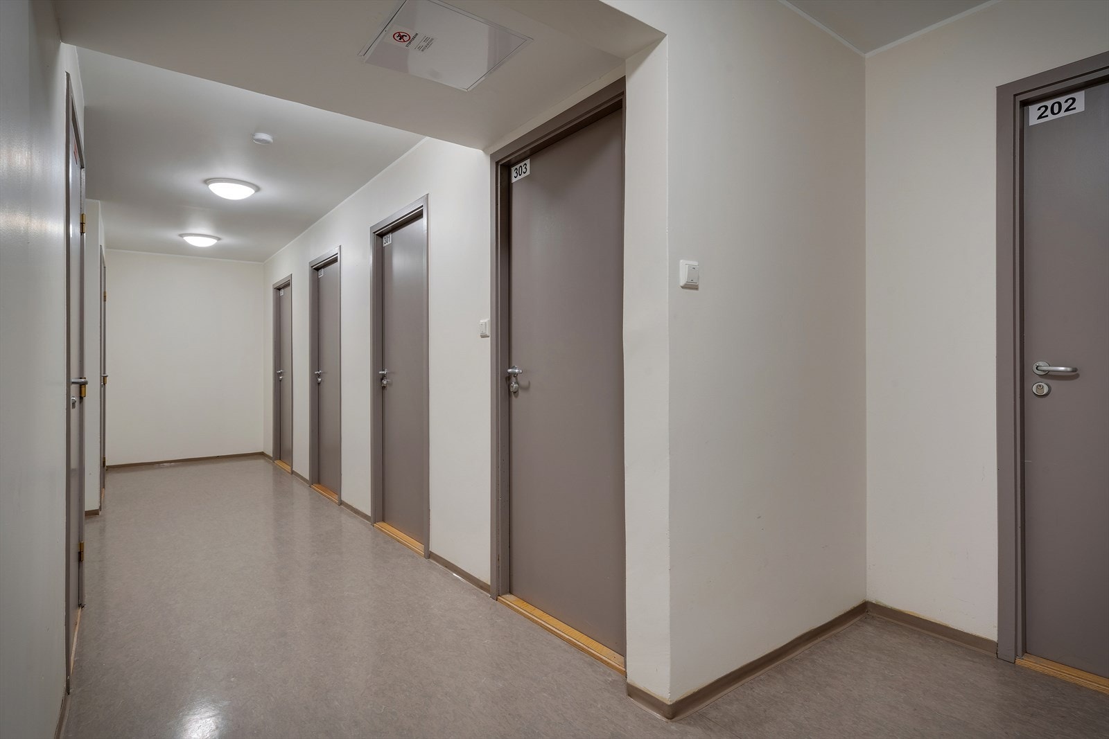 - Leiligheten disponerer en ekstern bod på 4,6 m² i underetasjen - Galleribilde