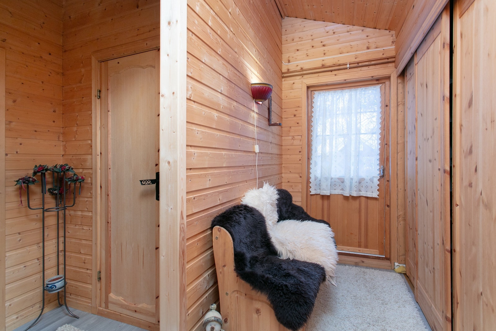 Gang m/garderobe Galleribilde