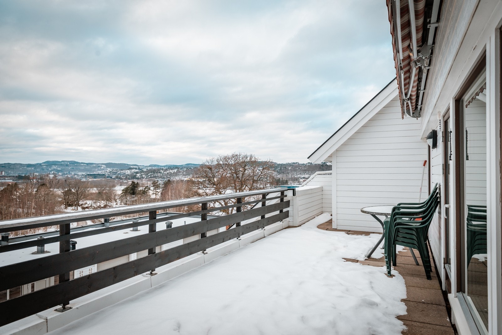 FIn balkong med flott utsikt Galleribilde
