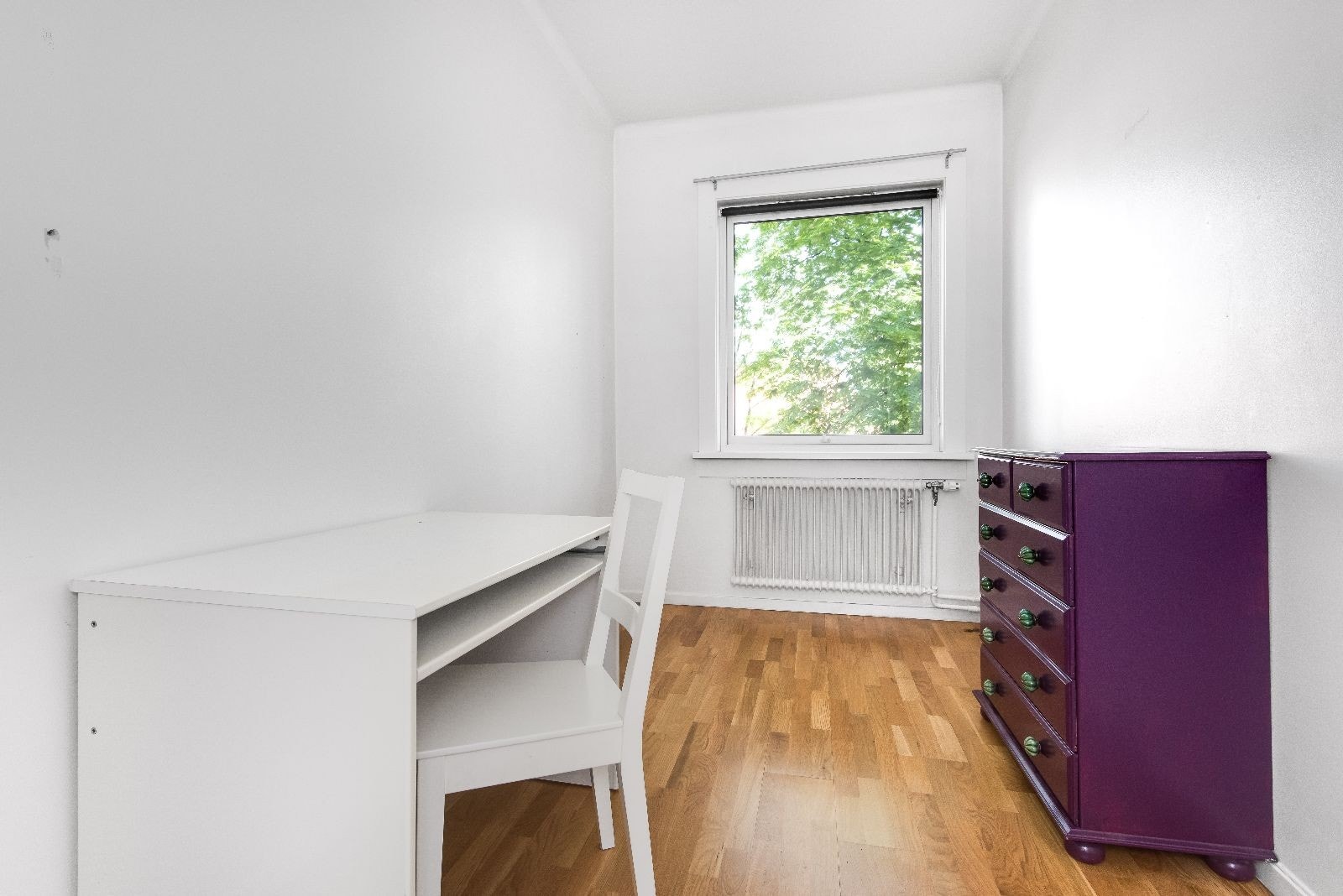 De to andre soverommene har plass til seng og garderobeskap. Galleribilde