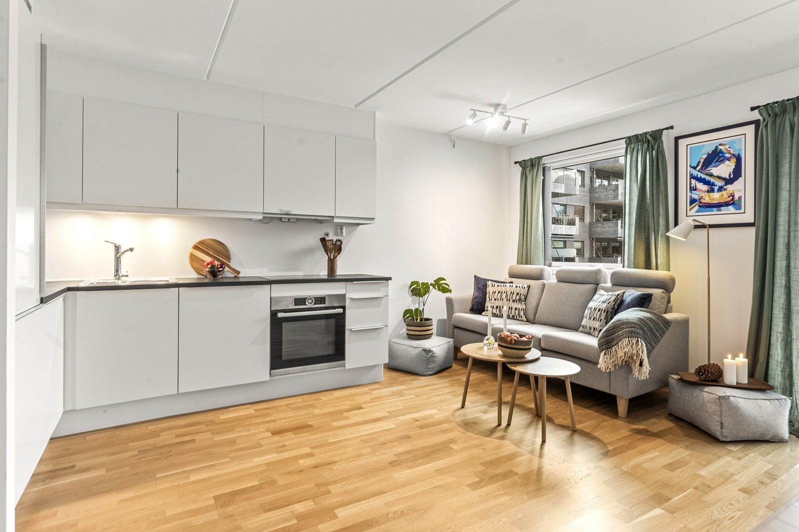 Trivelig leilighet med mulighet for ulike møbleringer. Galleribilde