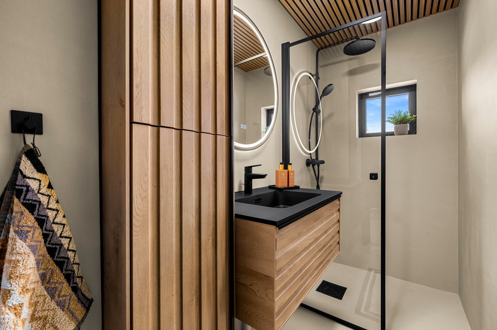 Leiligheten har lekkert bad som ble fornyet i 2025. Badet har TG 1 i tilstandsrapport. Galleribilde