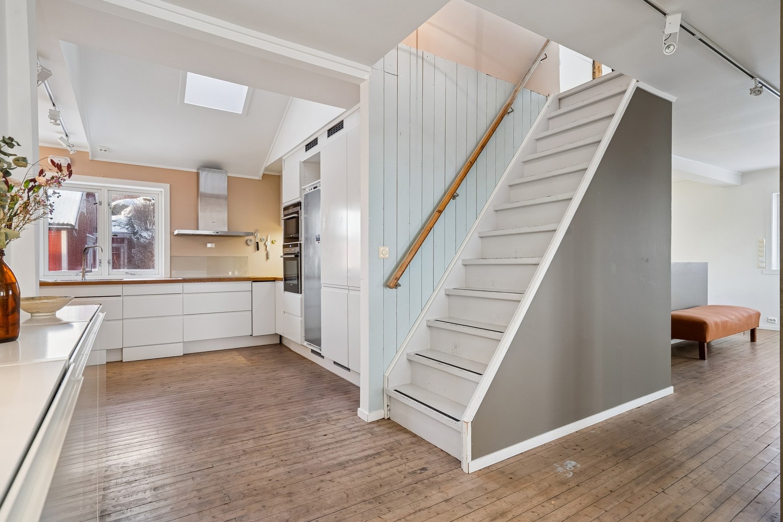 Åpen stue/kjøkken løsning. Galleribilde