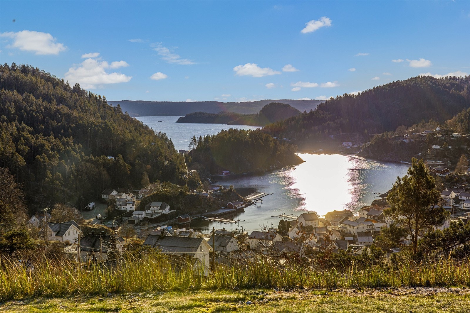 Det er kun få minutters gange til Kil, med badeplass og småbåthavn. Galleribilde