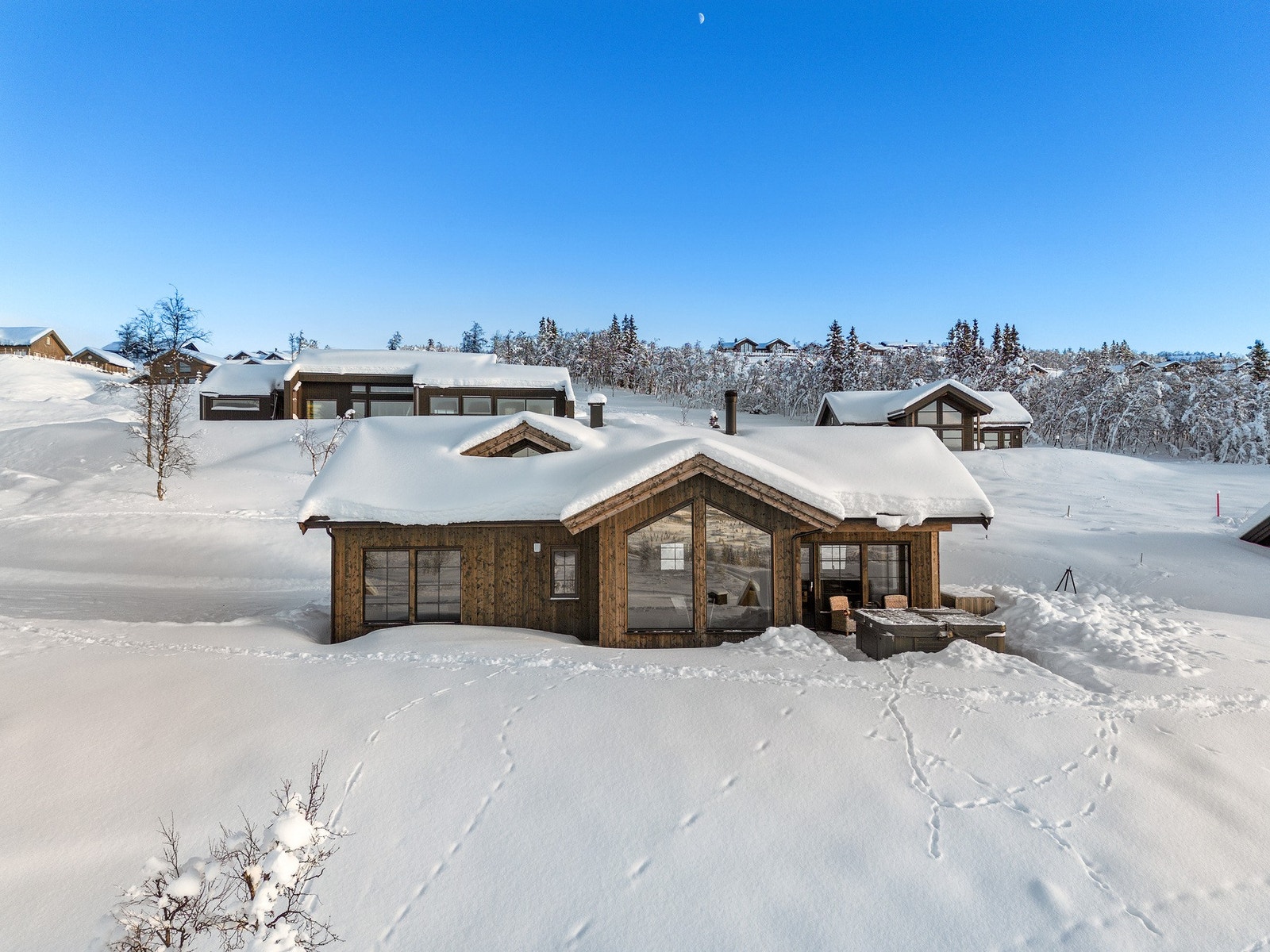 Velkommen til Høyset 55, en eiendom presentert av EIE Fjellmegleren!
Foto: Ingvild Sveen Joplassen. Galleribilde