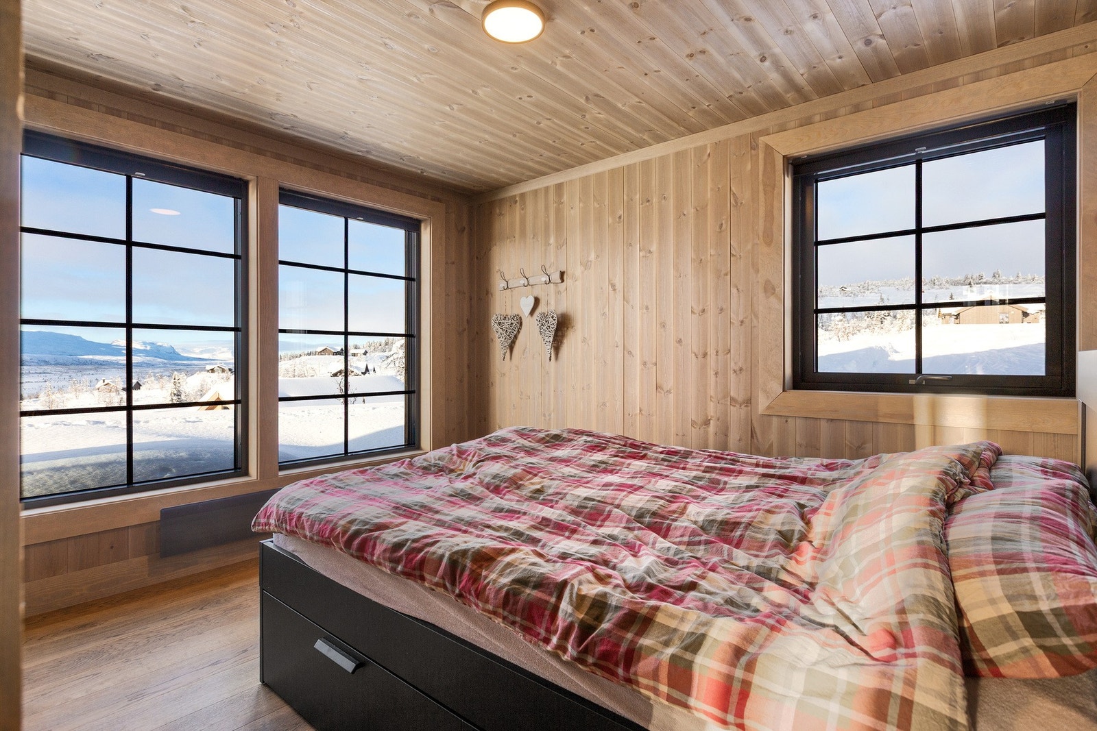 Hovedsoverom med panoramautsikt. Galleribilde