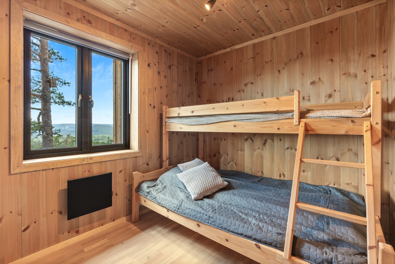 Soverom 1 etg. Galleribilde