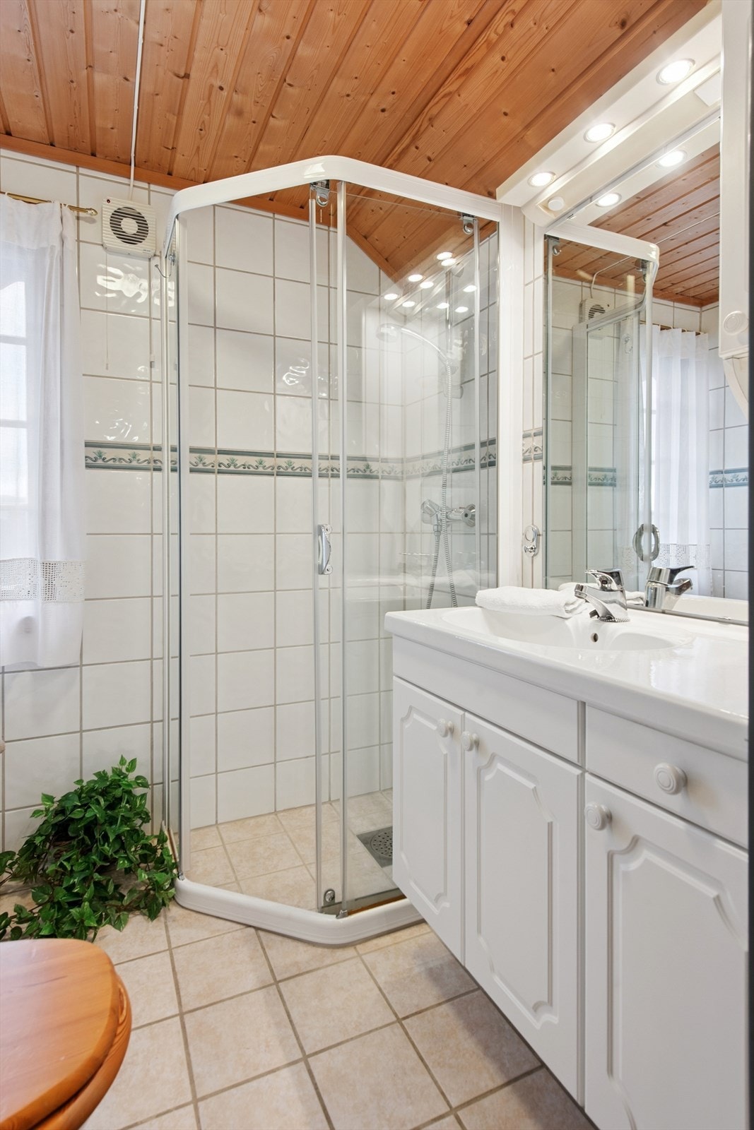 Bad 2. etasje Galleribilde