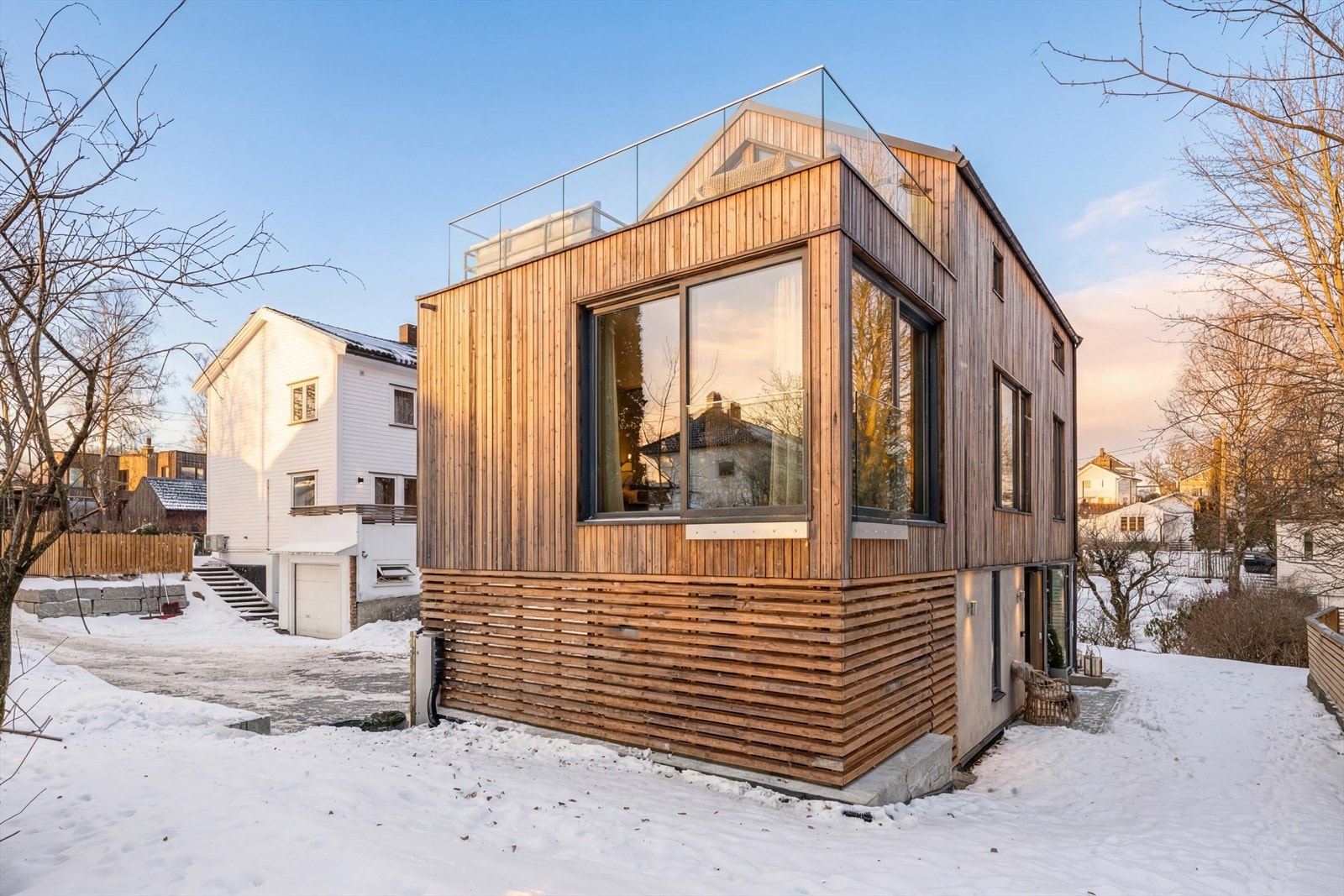 Boligen er det nærhet til skoler, barnehager og et godt kollektivtilbud Galleribilde