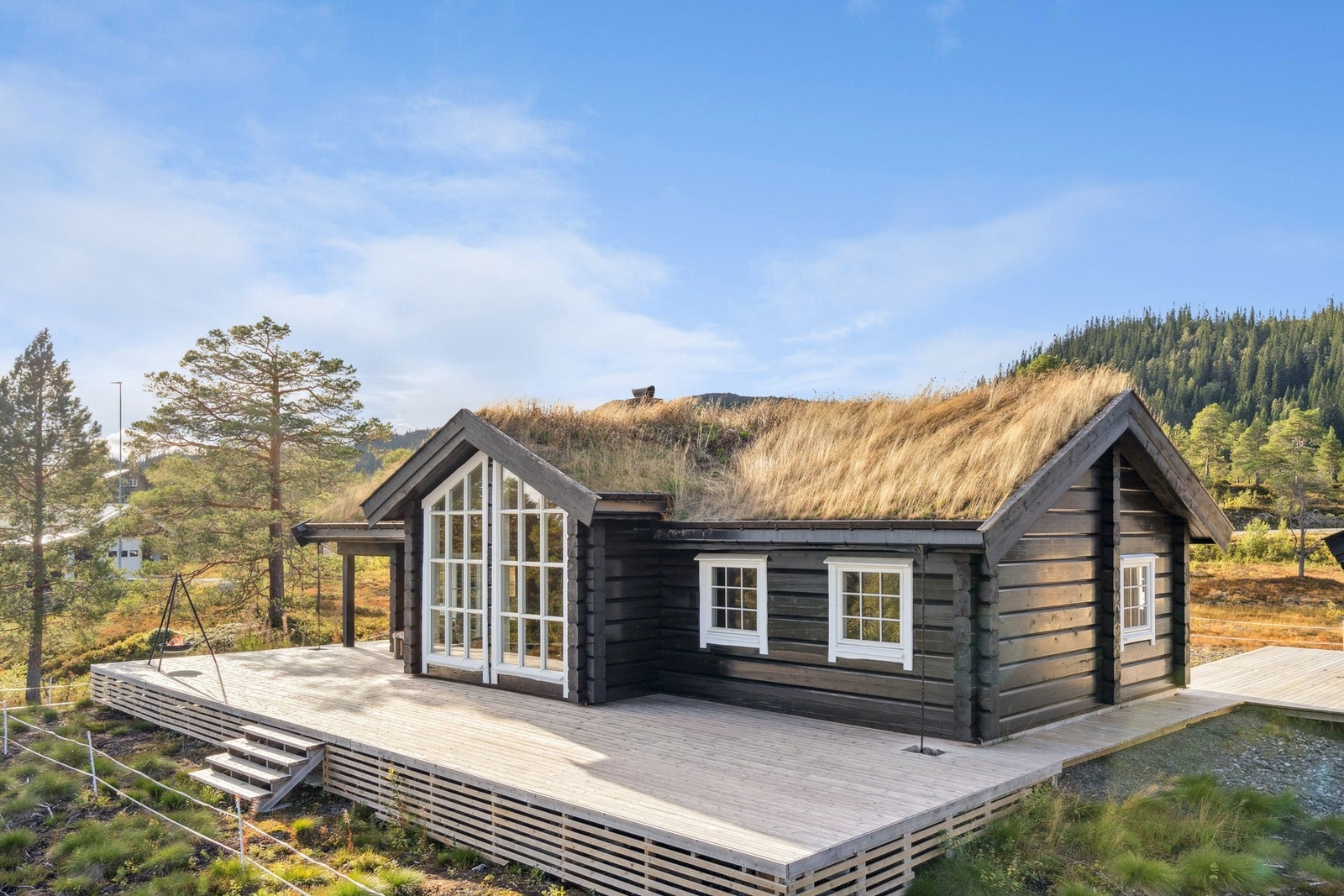 Eksklusiv & moderne fritidseiendom fra 2019. 3 soverom. Romslig tomt og skjermet beliggenhet. Ski in/Ski out. Galleribilde