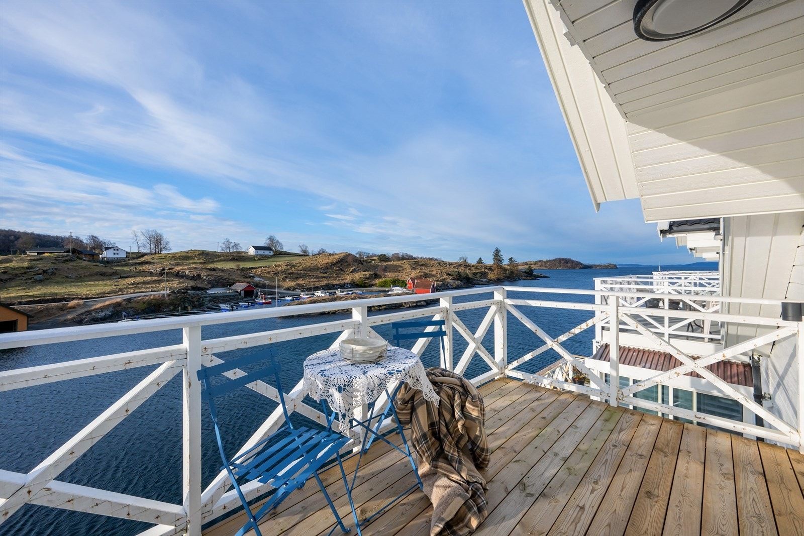 Her kan man nyte solen fra dagtid til sent på kvelden. Galleribilde