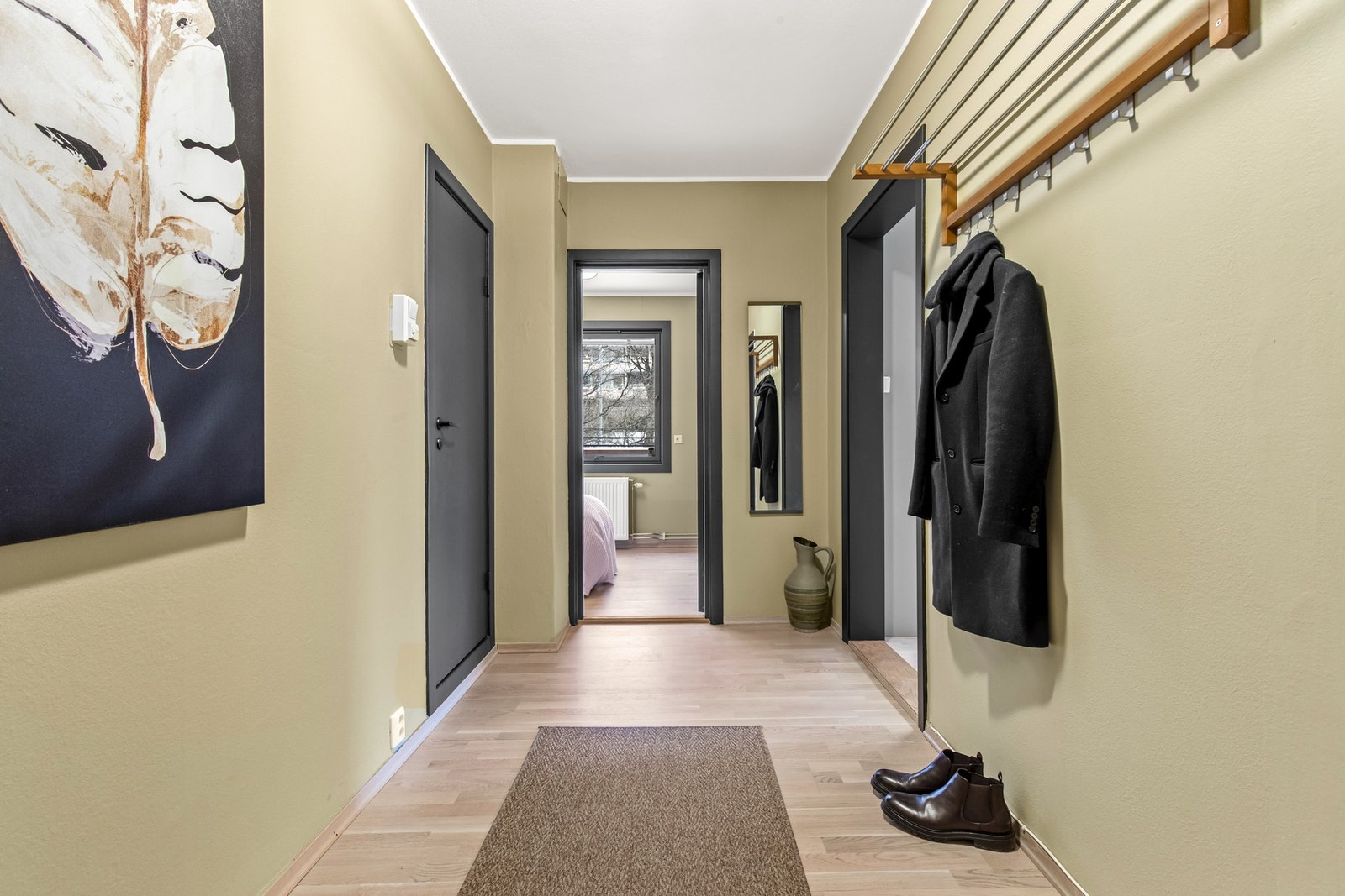 Varmtvann og fyring er inkludert i felleskostnadene. Galleribilde