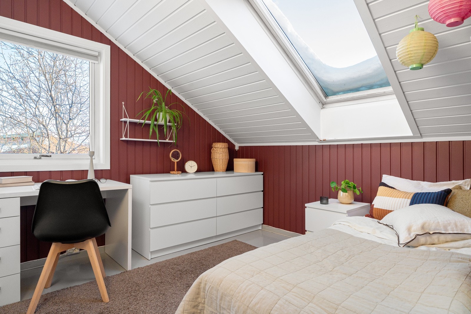 Rommene er betegnet som hobbyrom og vil kunne benyttes til lek, spill, hobby og annet man har behov for.