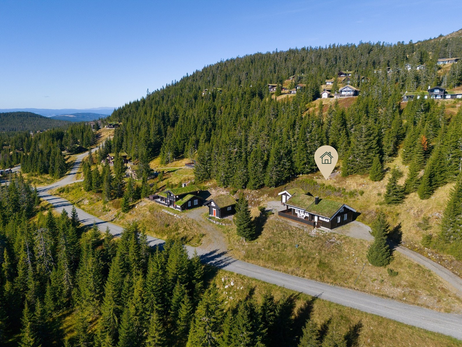 I nærheten av hytta finner vi alpinanlegget og det er kort vei til flotte turløyper. Galleribilde