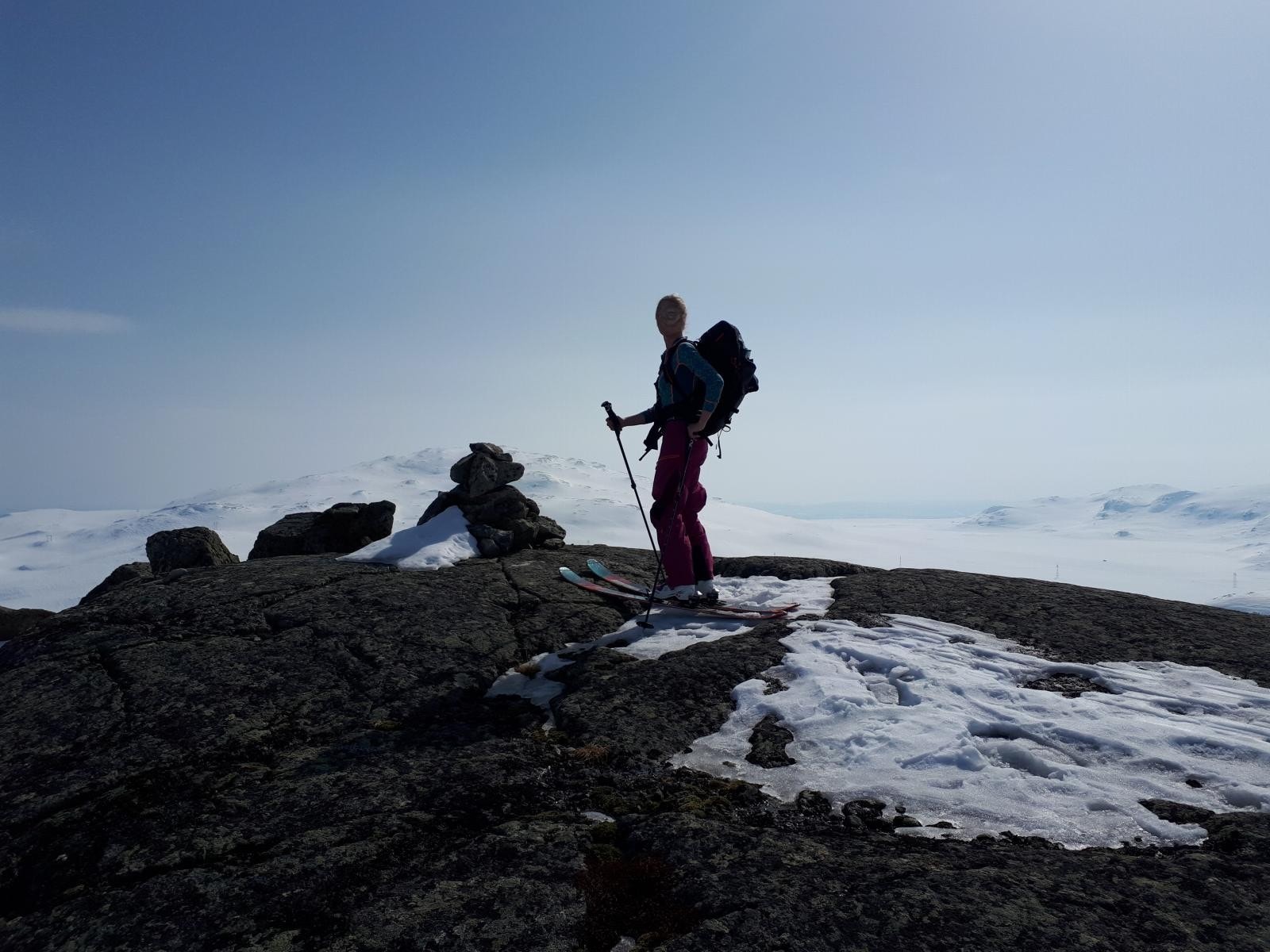 Topptur i Hemsedalsfjellet i vårsol Galleribilde